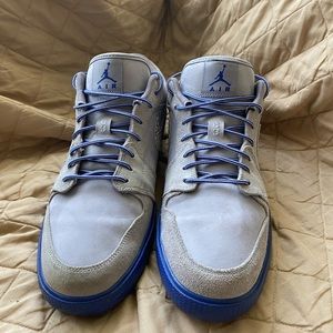 VR Jordan’s size 13
